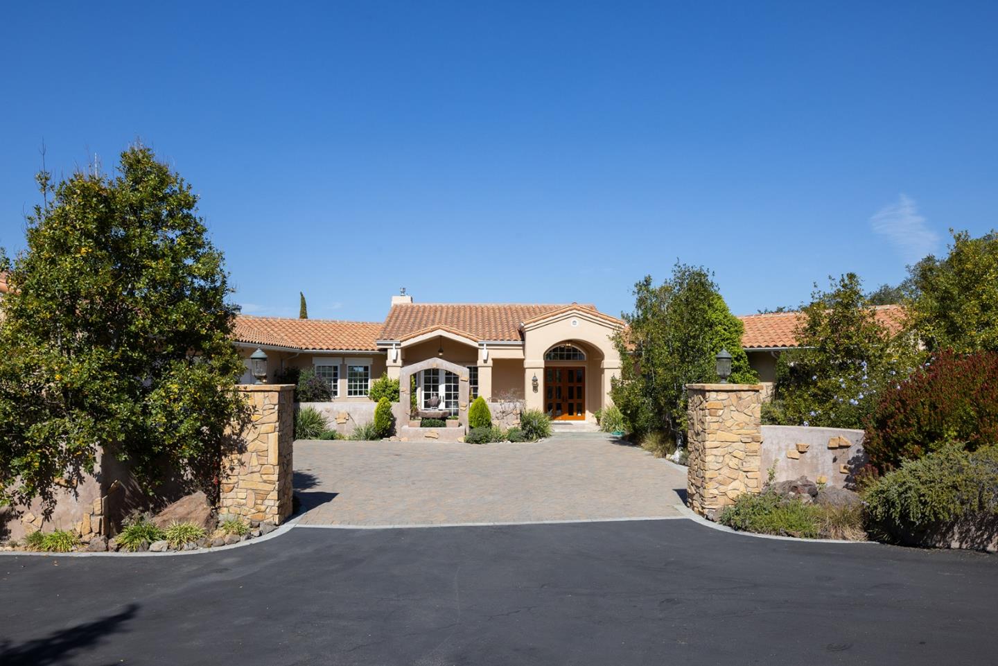 25440 Boots Road, MONTEREY, CA 93940