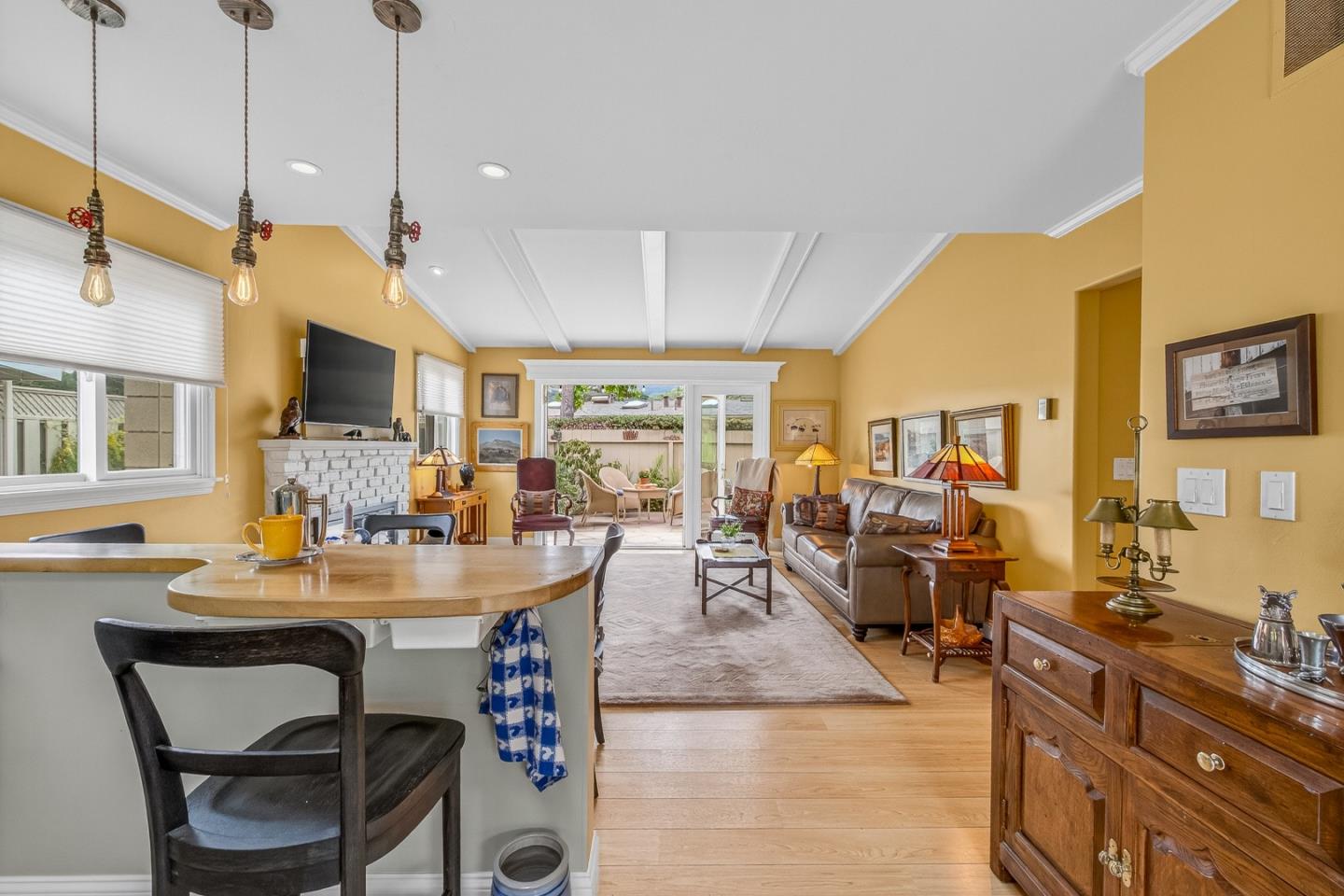 171 Hacienda Carmel, CARMEL, CA 93923