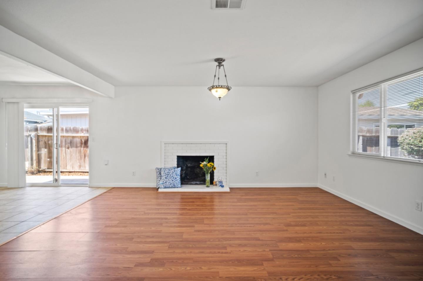 548 Hannon AVE