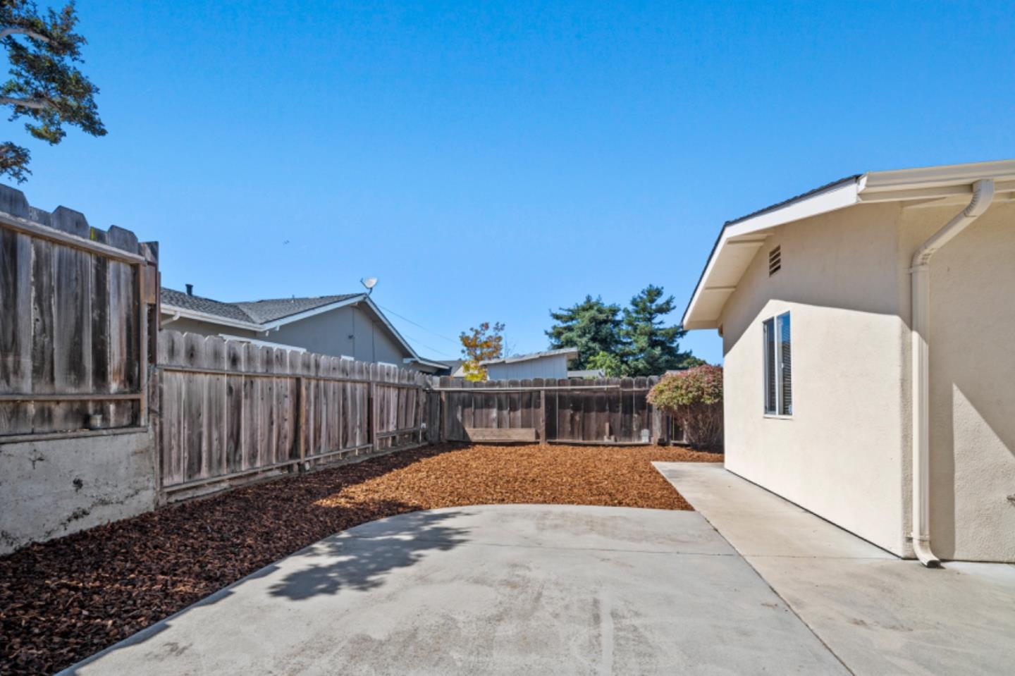 548 Hannon AVE