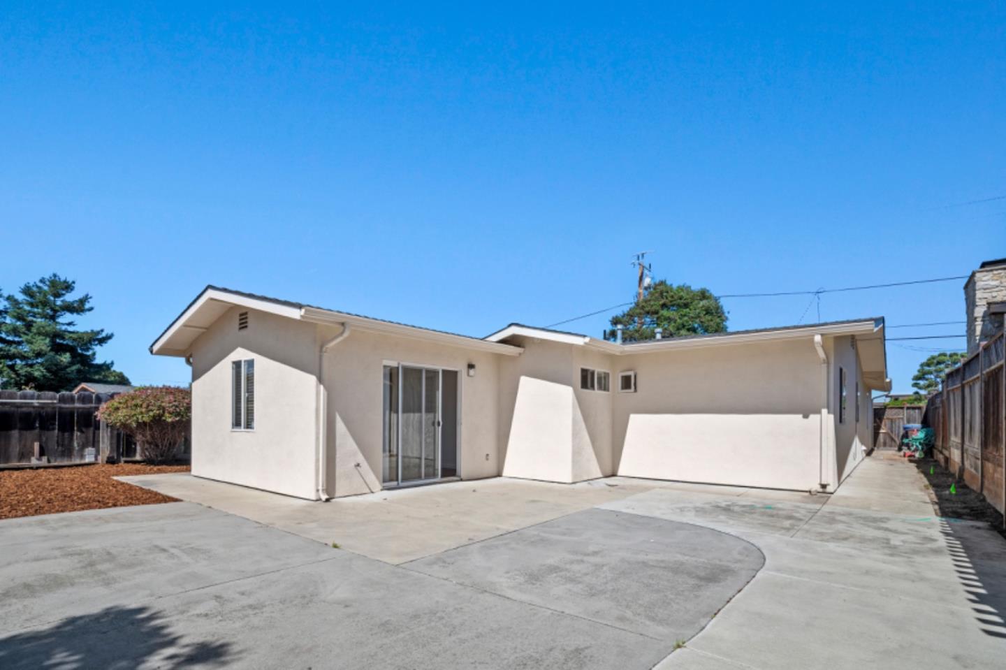 548 Hannon AVE