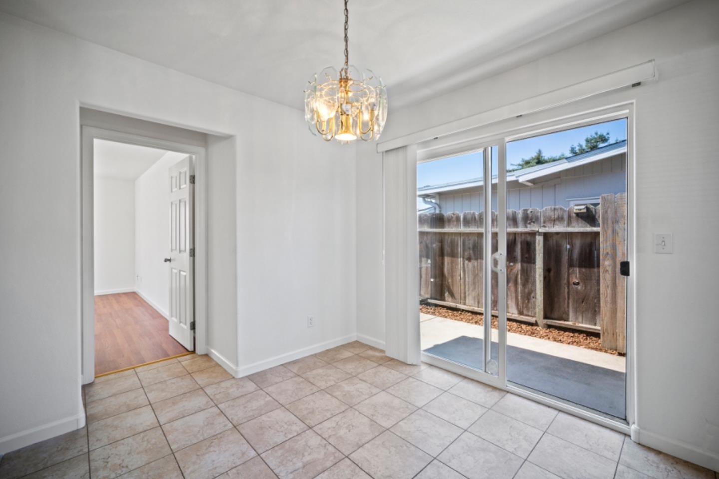 548 Hannon AVE