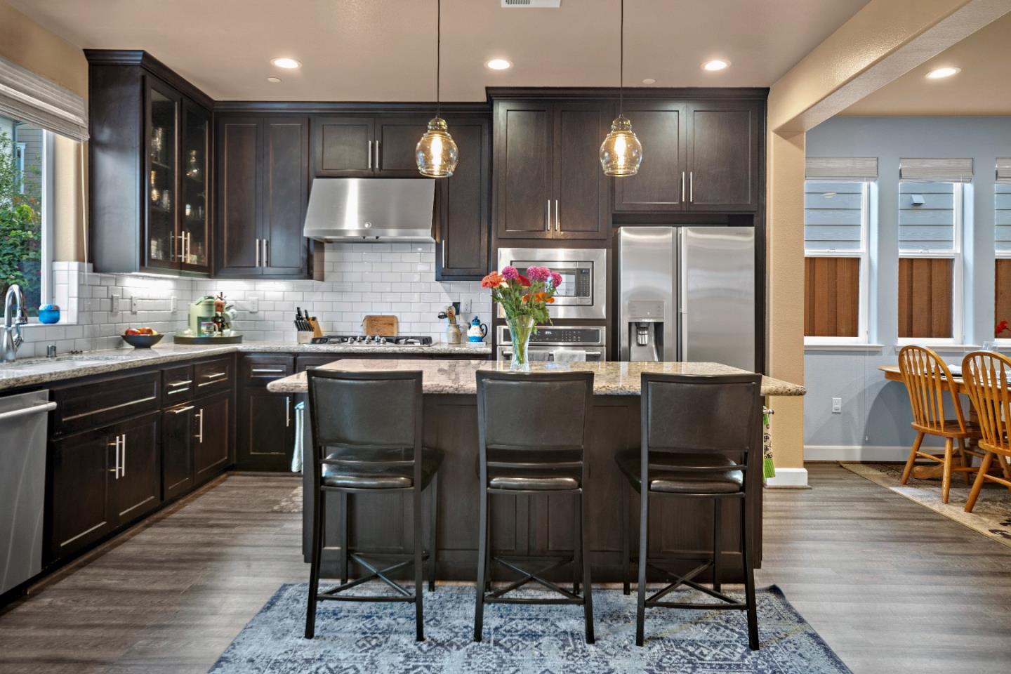 2760 Bungalow DR