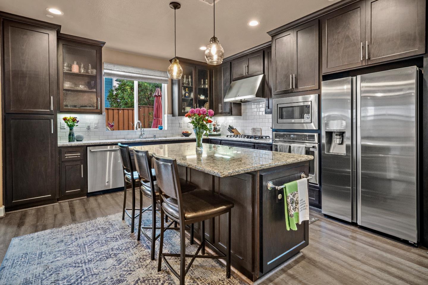 2760 Bungalow DR