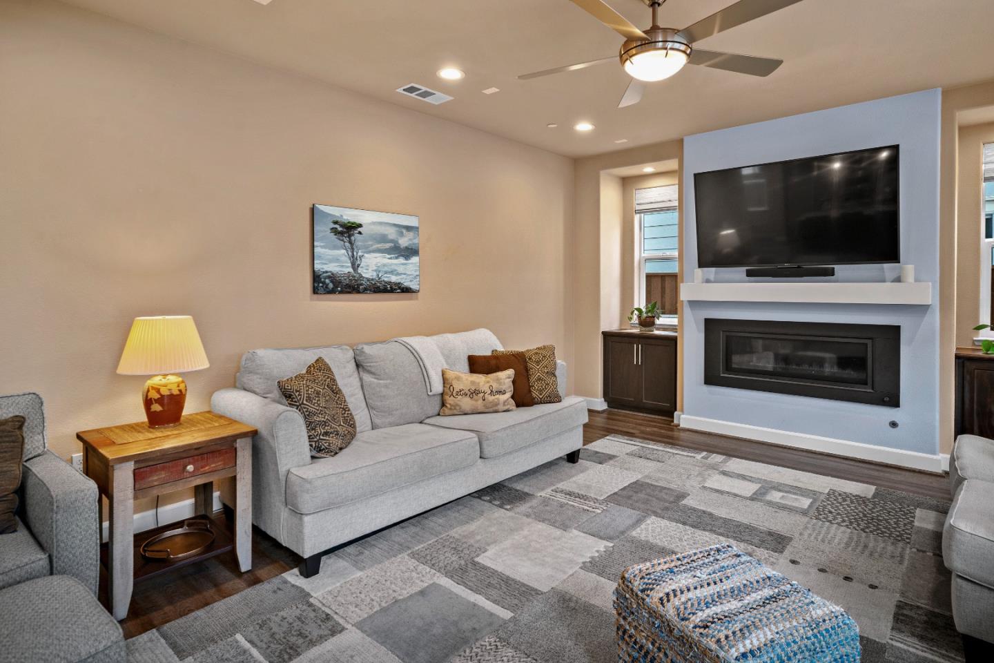 2760 Bungalow DR
