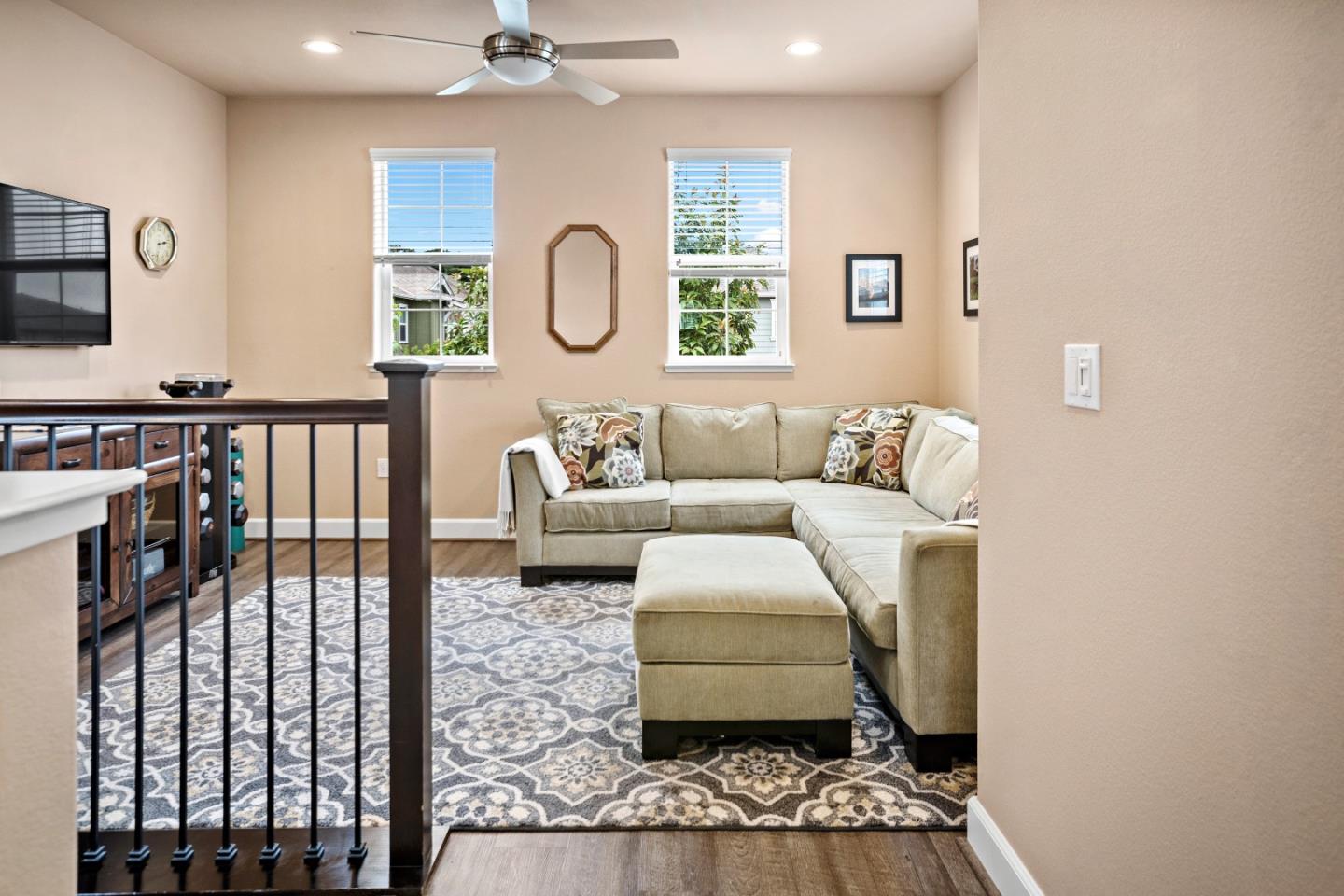 2760 Bungalow DR
