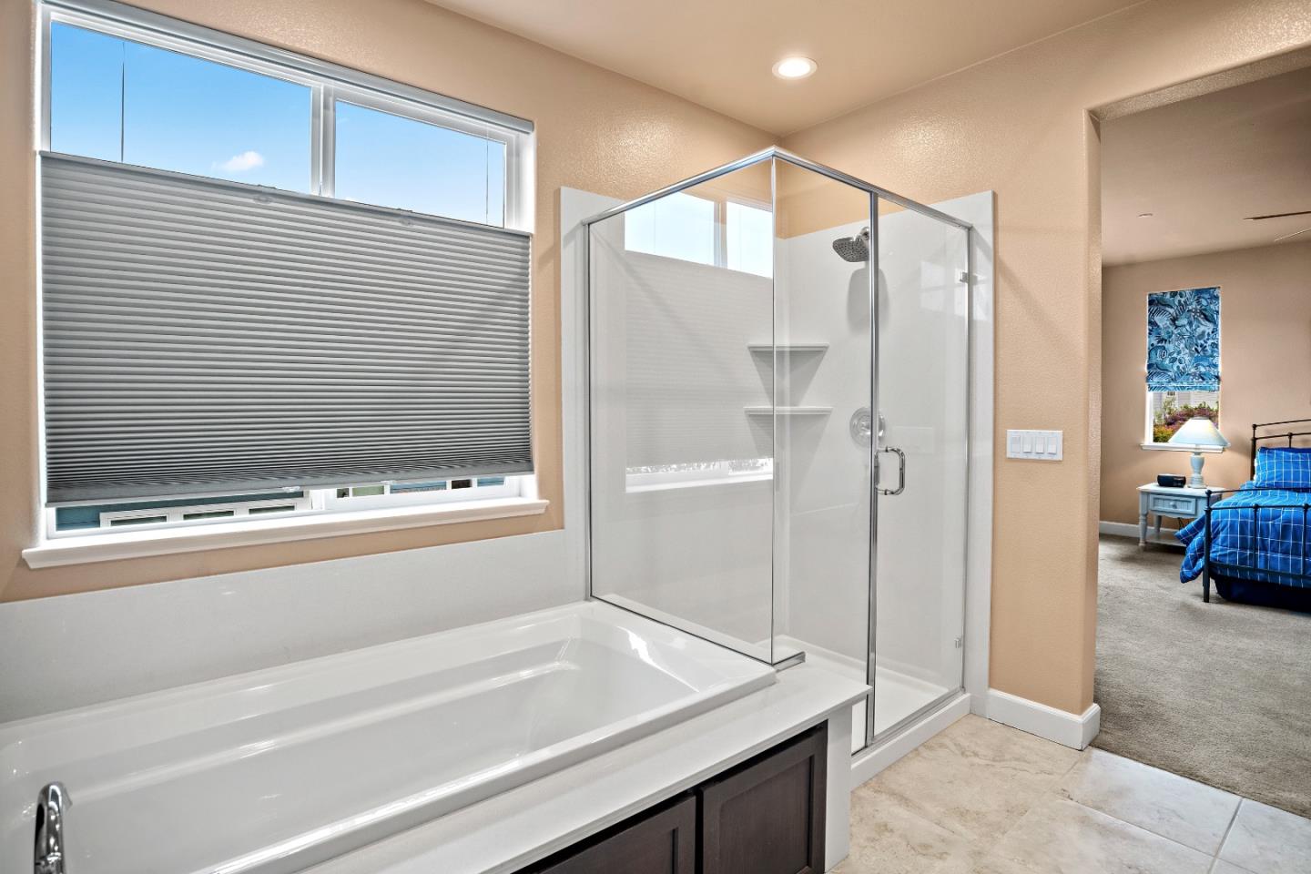 2760 Bungalow DR