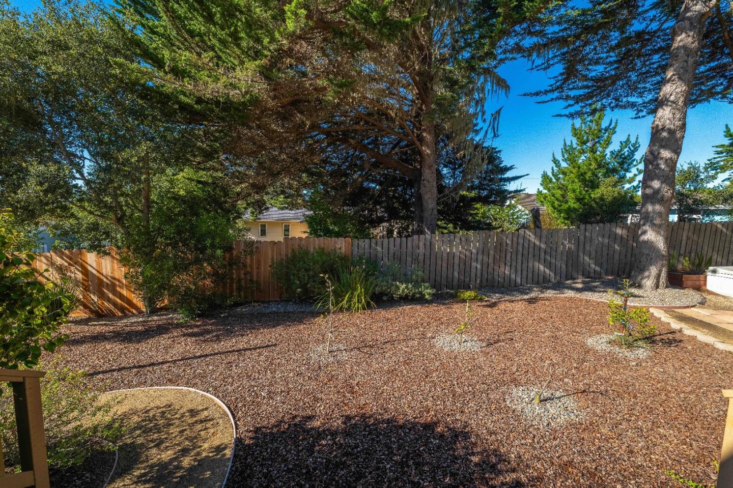 3020 Sloat Road
