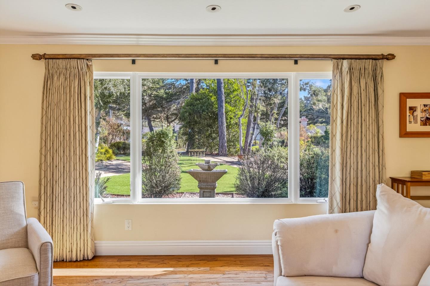 3020 Sloat Road