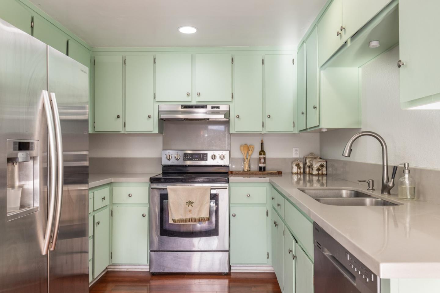 1883 Cherokee Drive 3