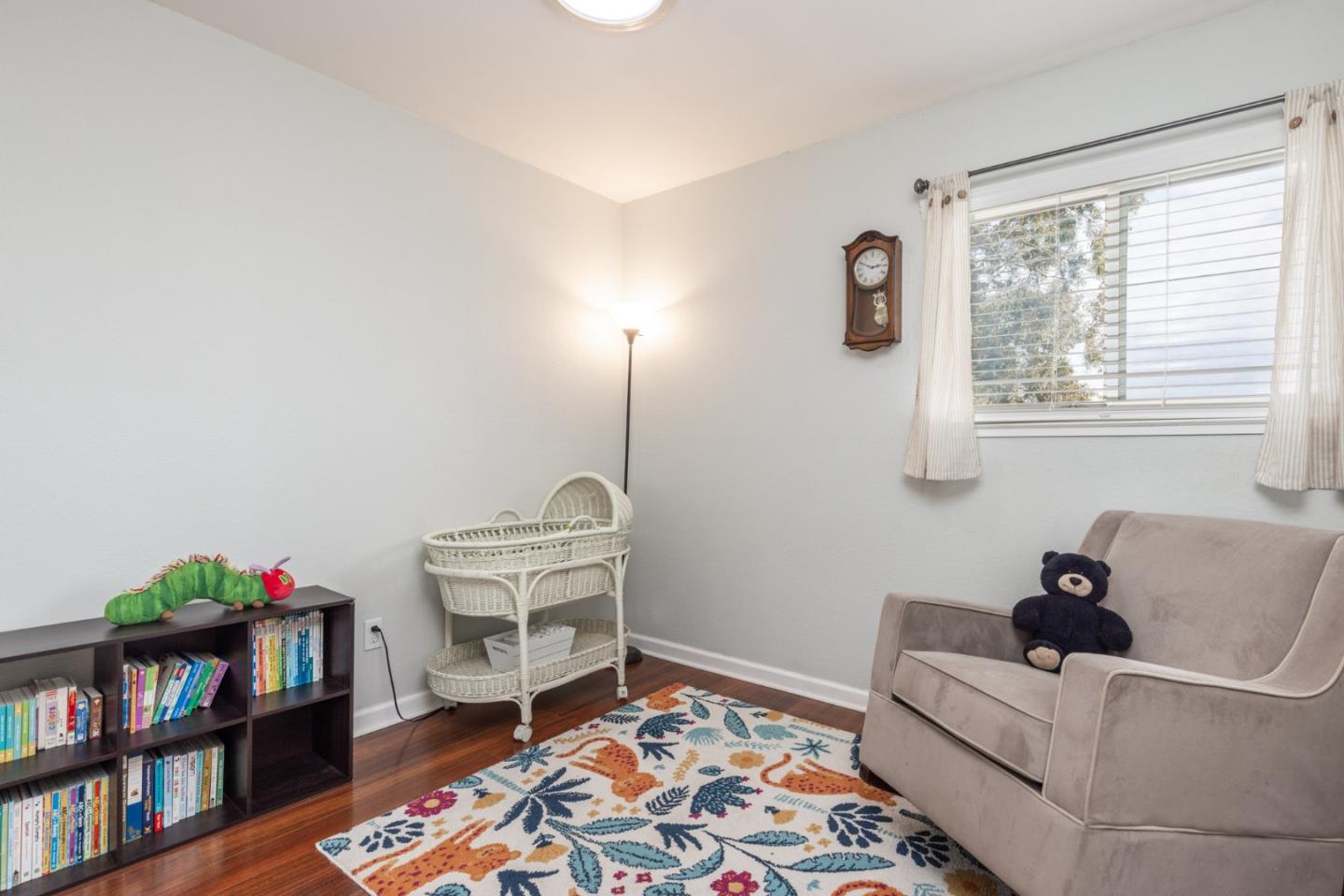 1883 Cherokee Drive 3