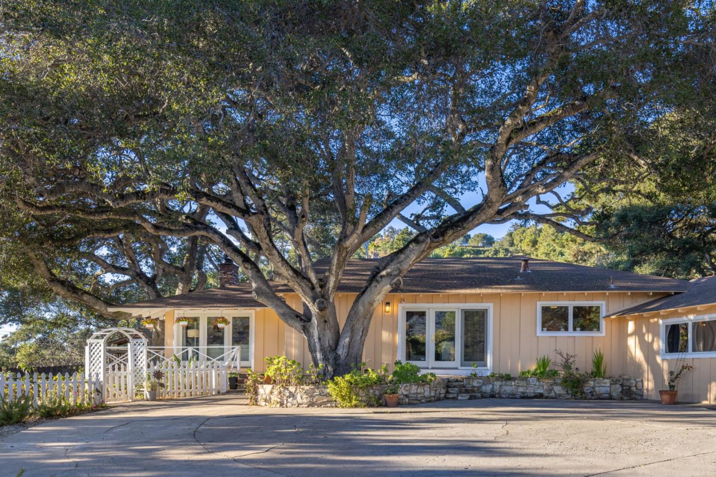 9805 Carmel Valley Road