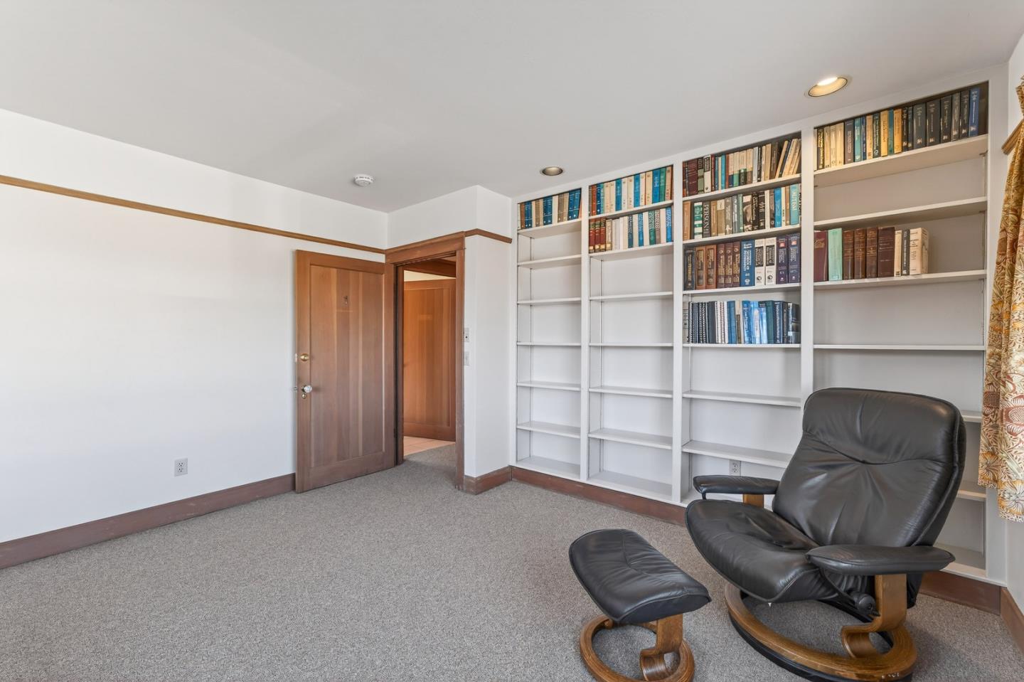 415 Figueroa Street