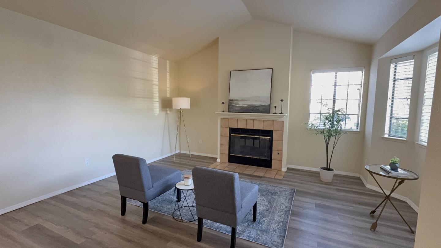 1026 Highlander Dr