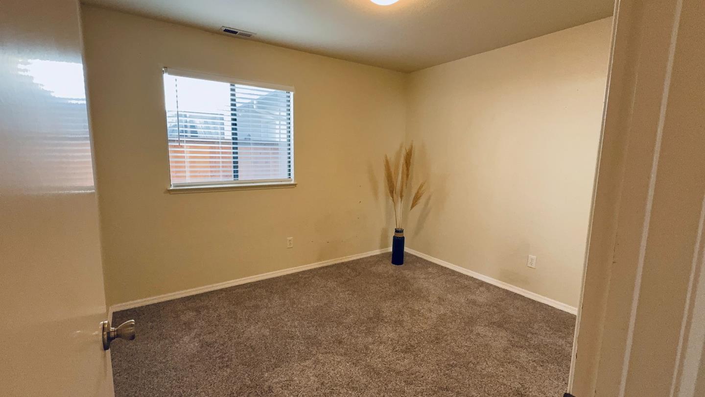 1026 Highlander Dr