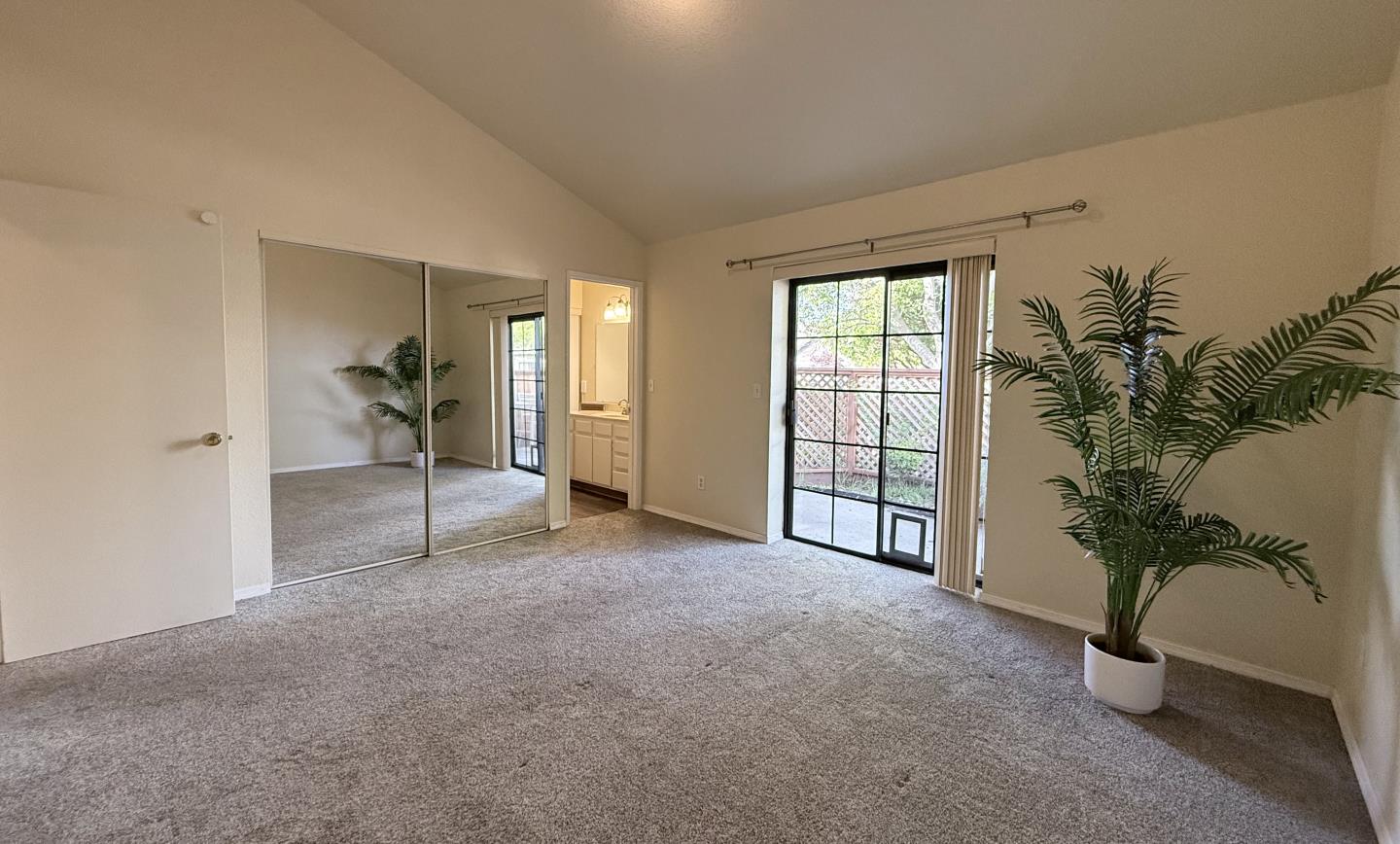 1026 Highlander Dr