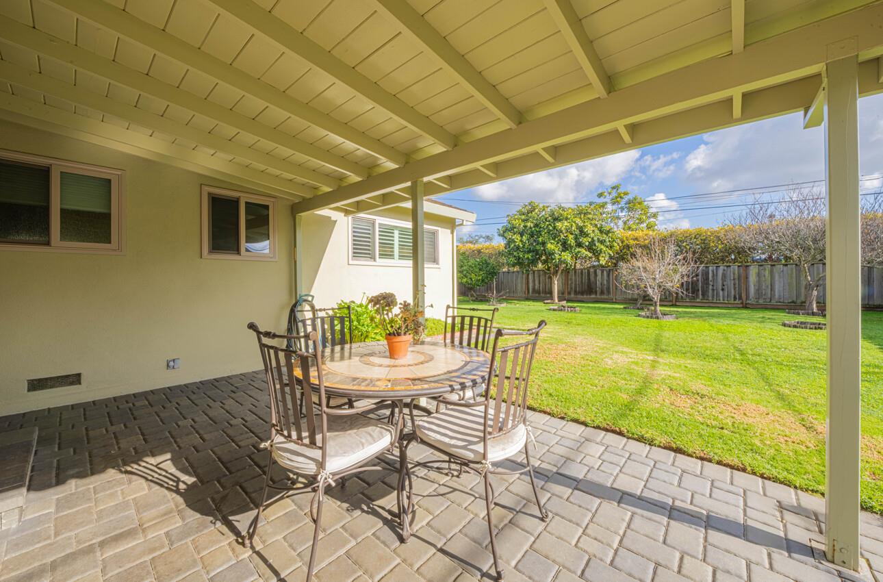 1231 Padre Dr