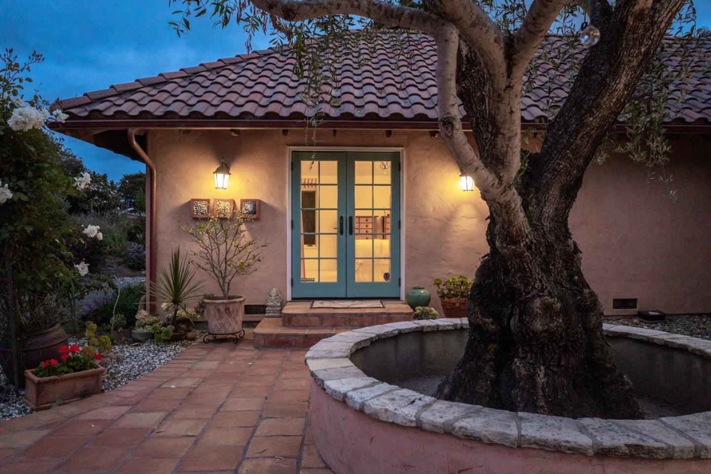 25987 Rio Vista Drive