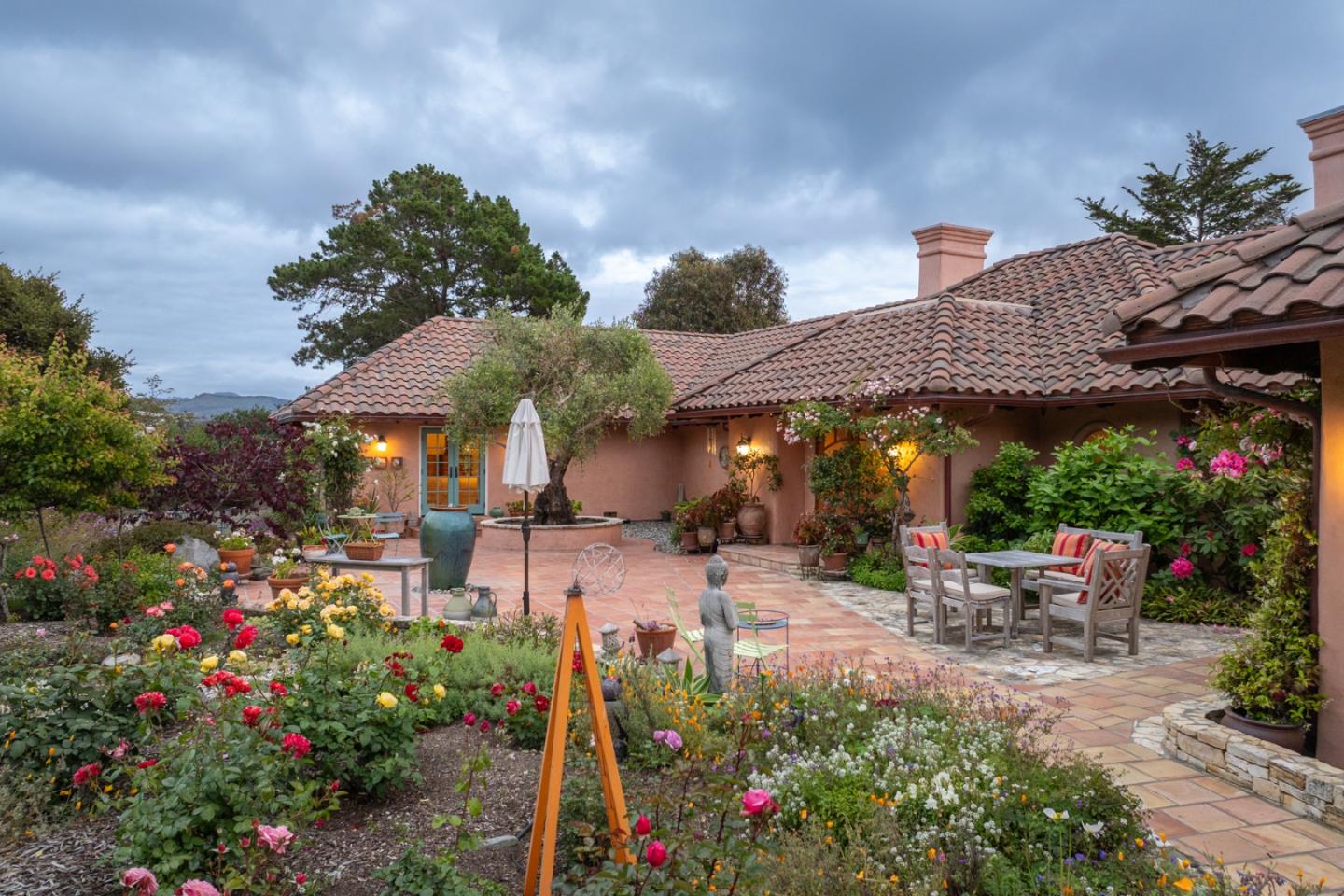 25987 Rio Vista Drive