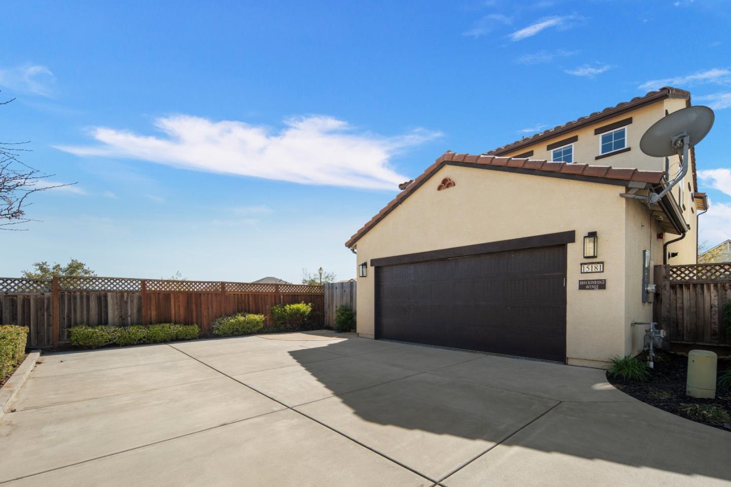 15181 Breckinridge AVE