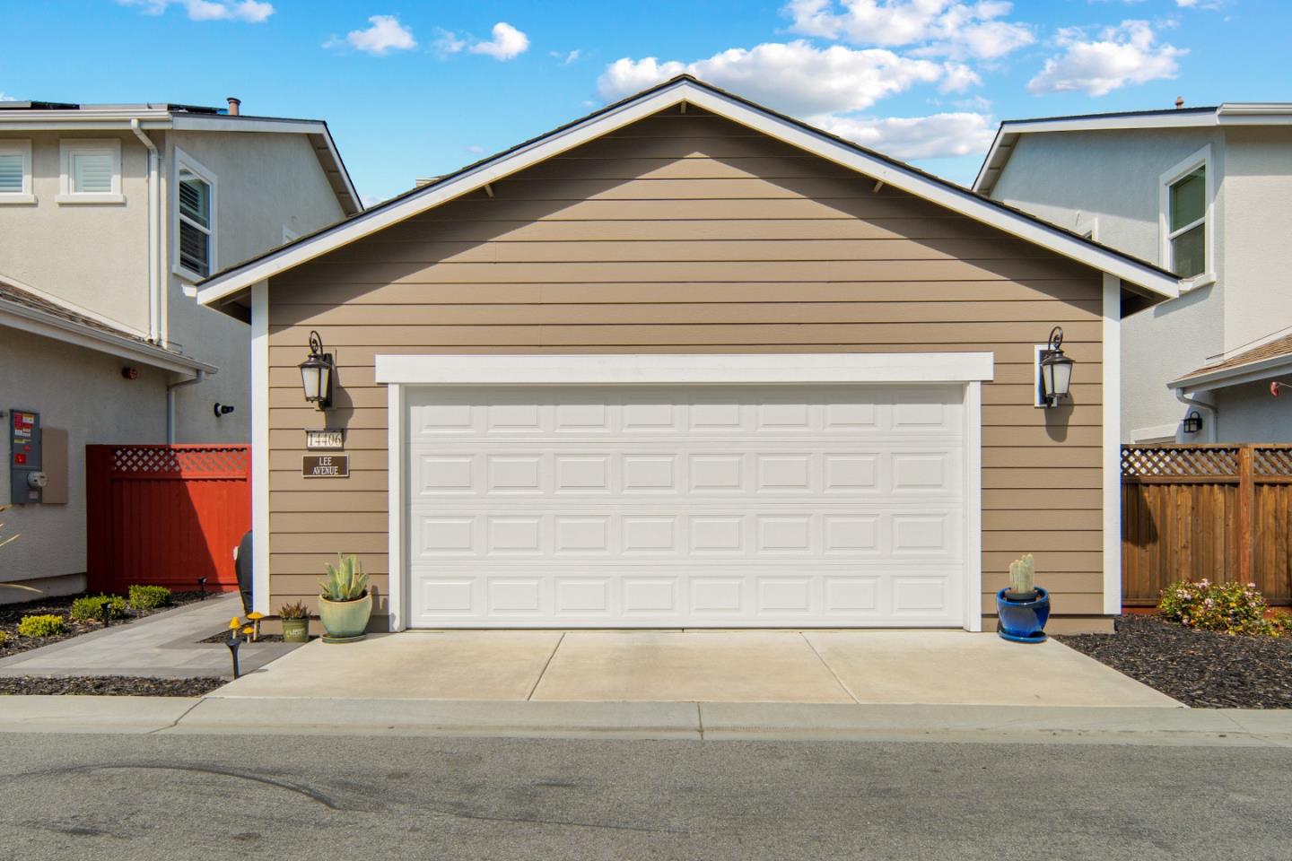 14406 Lee Ave
