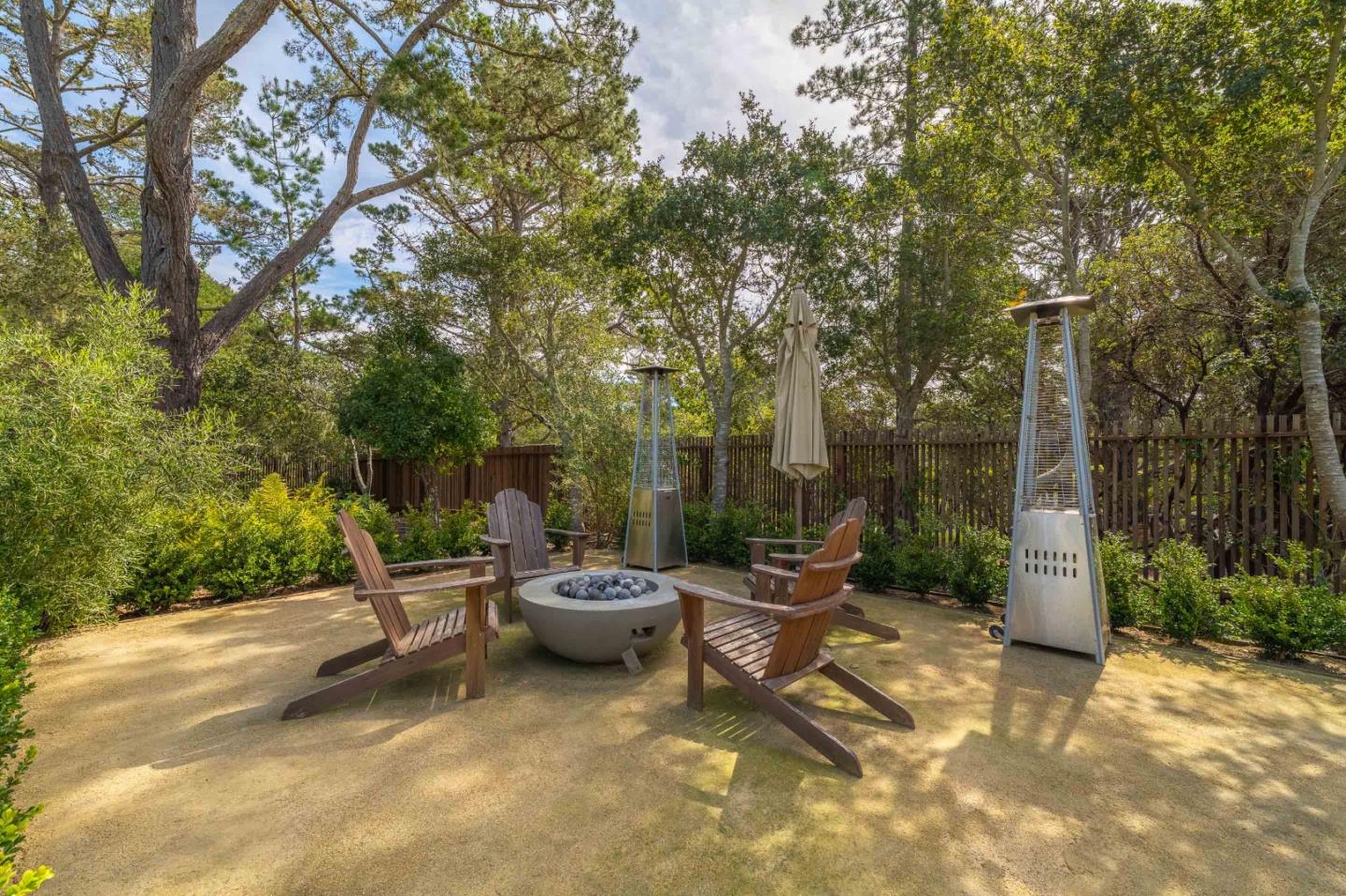 1633 Sonado Road