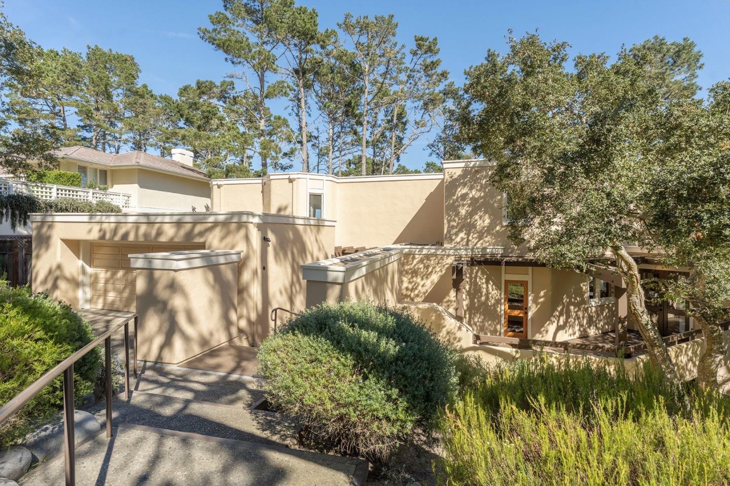 4 Sommerset Vale