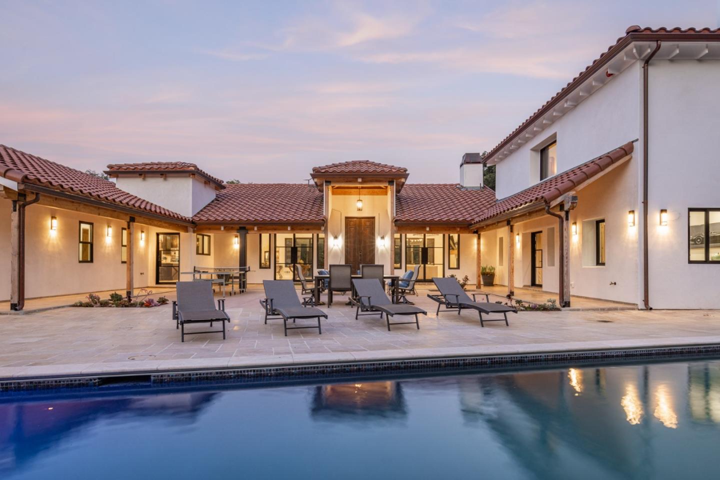 372 Corral De Tierra Road