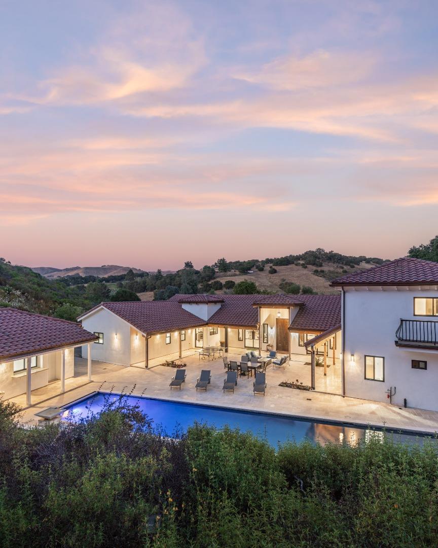 372 Corral De Tierra Road