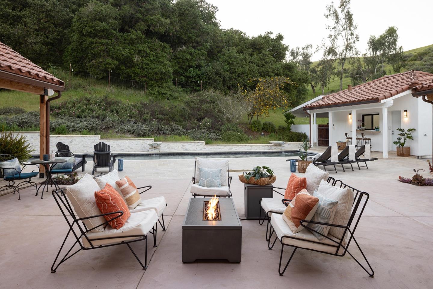 372 Corral De Tierra Road