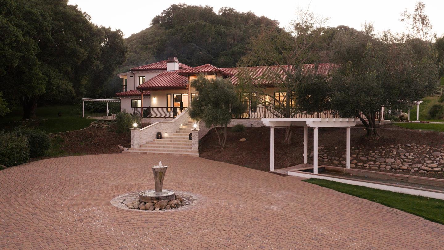 372 Corral De Tierra Road