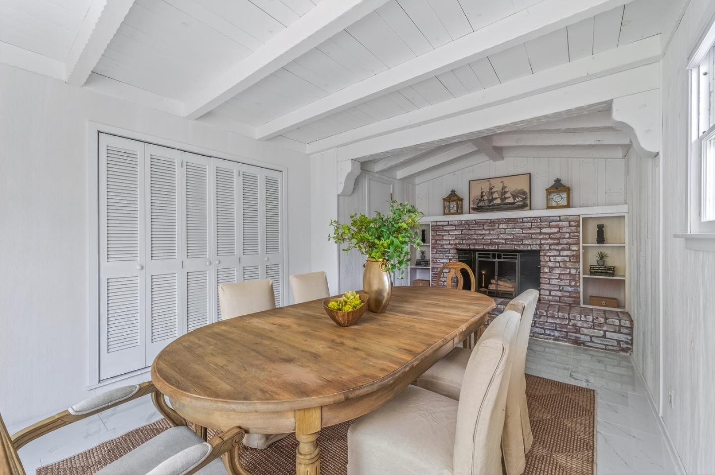 25905 Junipero Avenue, CARMEL, CA 93923