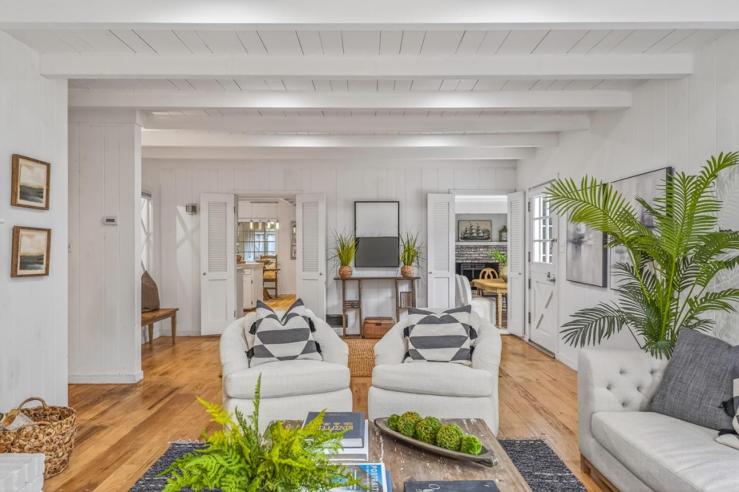 25905 Junipero Avenue, CARMEL, CA 93923