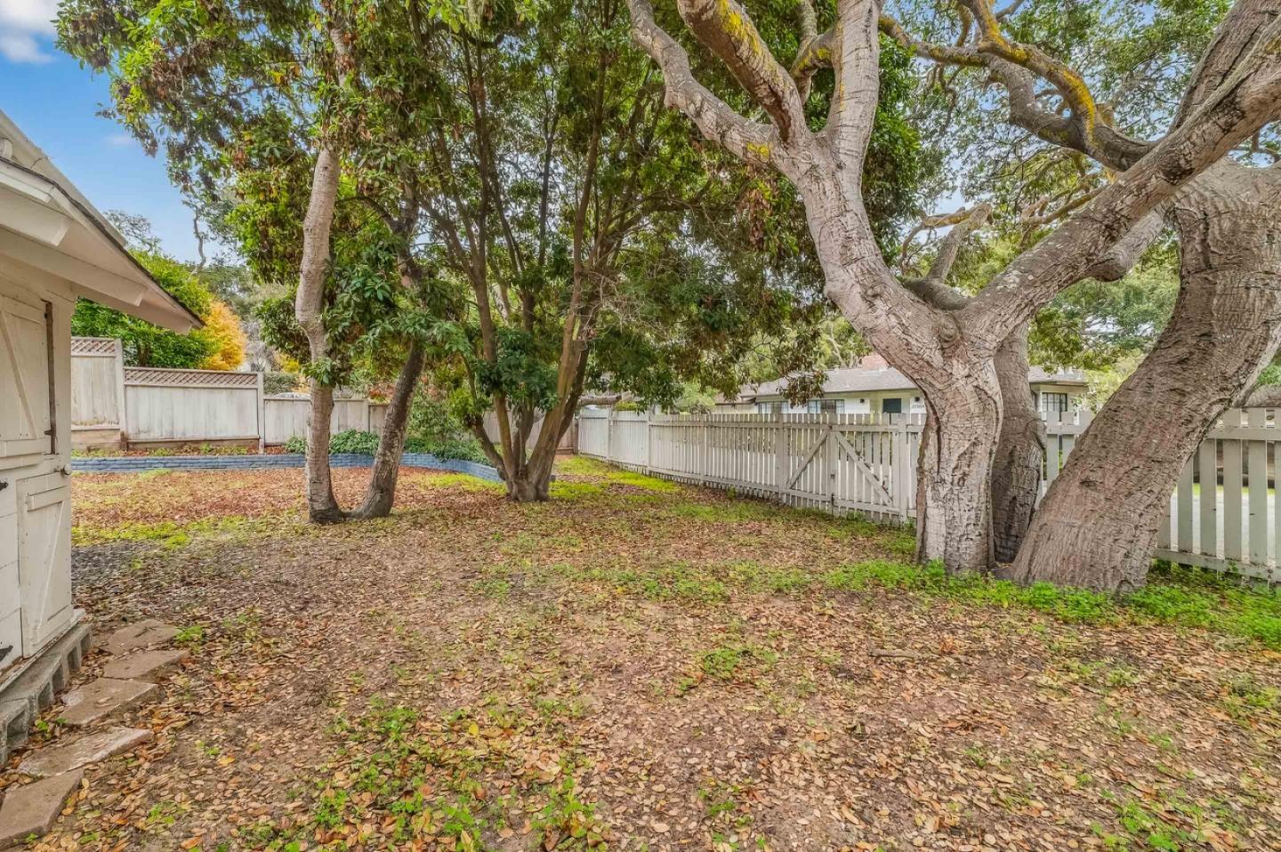 25905 Junipero Avenue, CARMEL, CA 93923