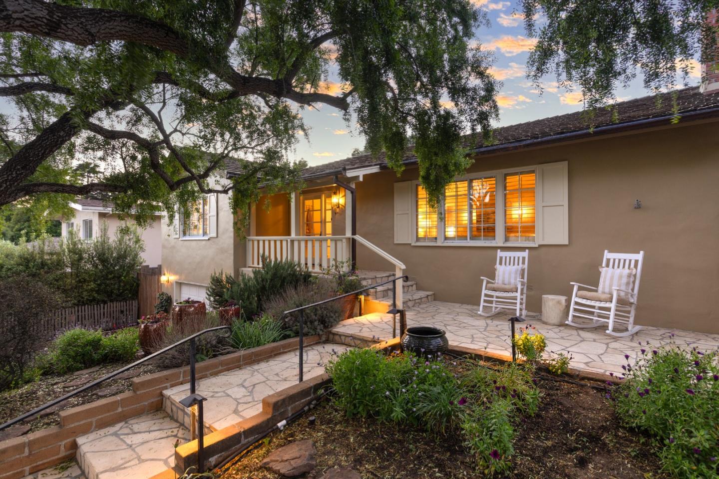 3017 Lasuen Drive