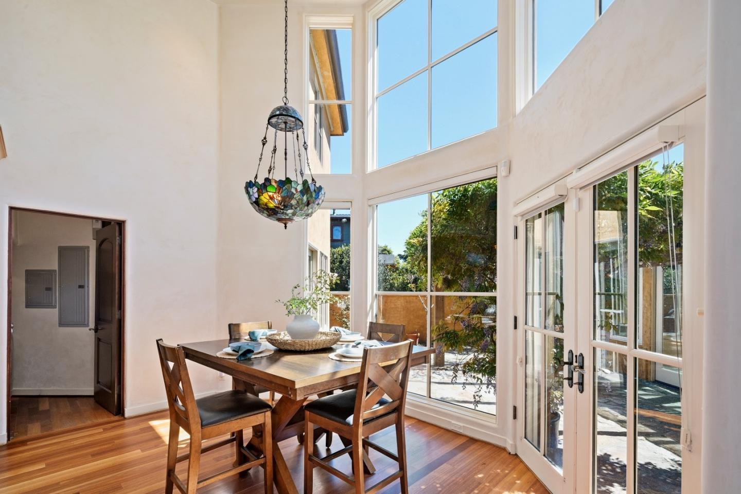 1273 Surf Avenue, PACIFIC GROVE, CA 93950