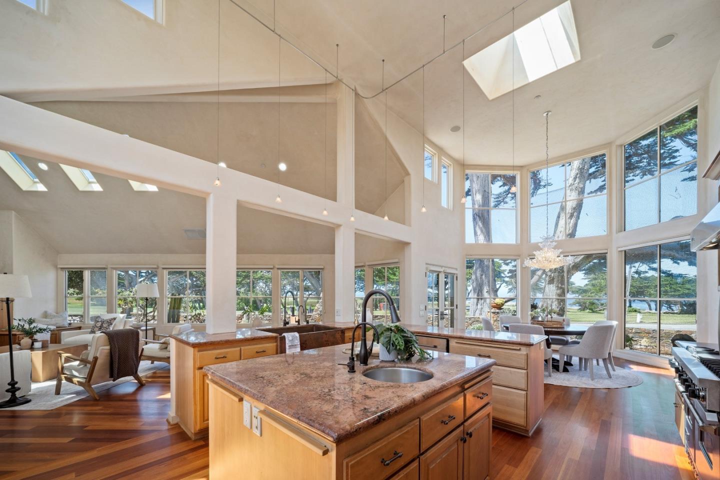 1273 Surf Avenue, PACIFIC GROVE, CA 93950