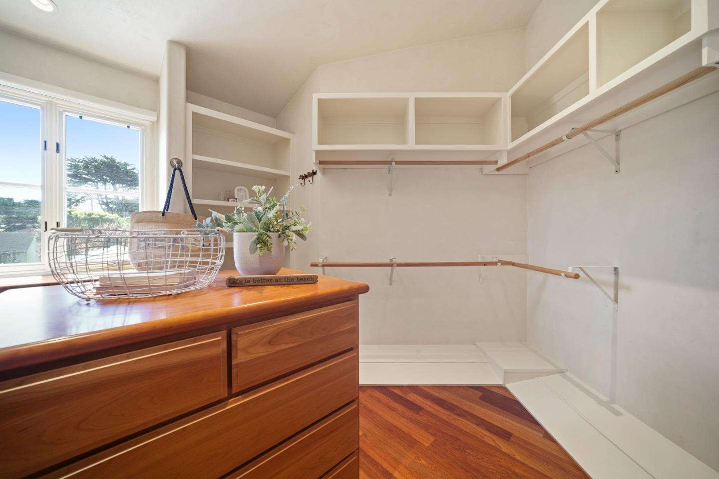 1273 Surf Avenue, PACIFIC GROVE, CA 93950