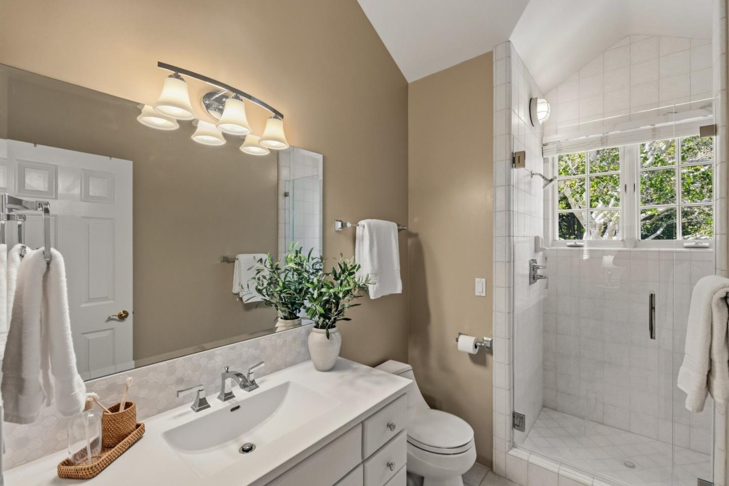 25748 Paseo El Cajon