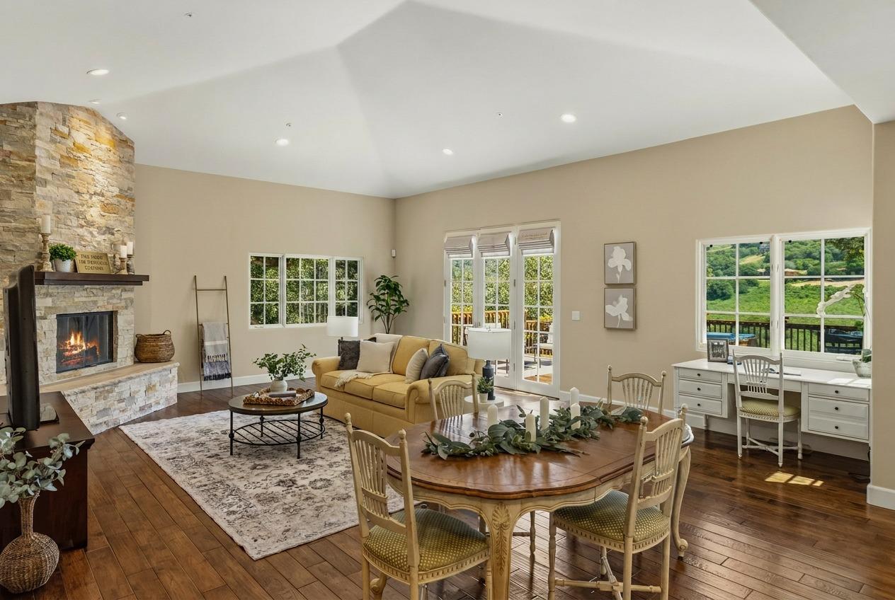 25748 Paseo El Cajon
