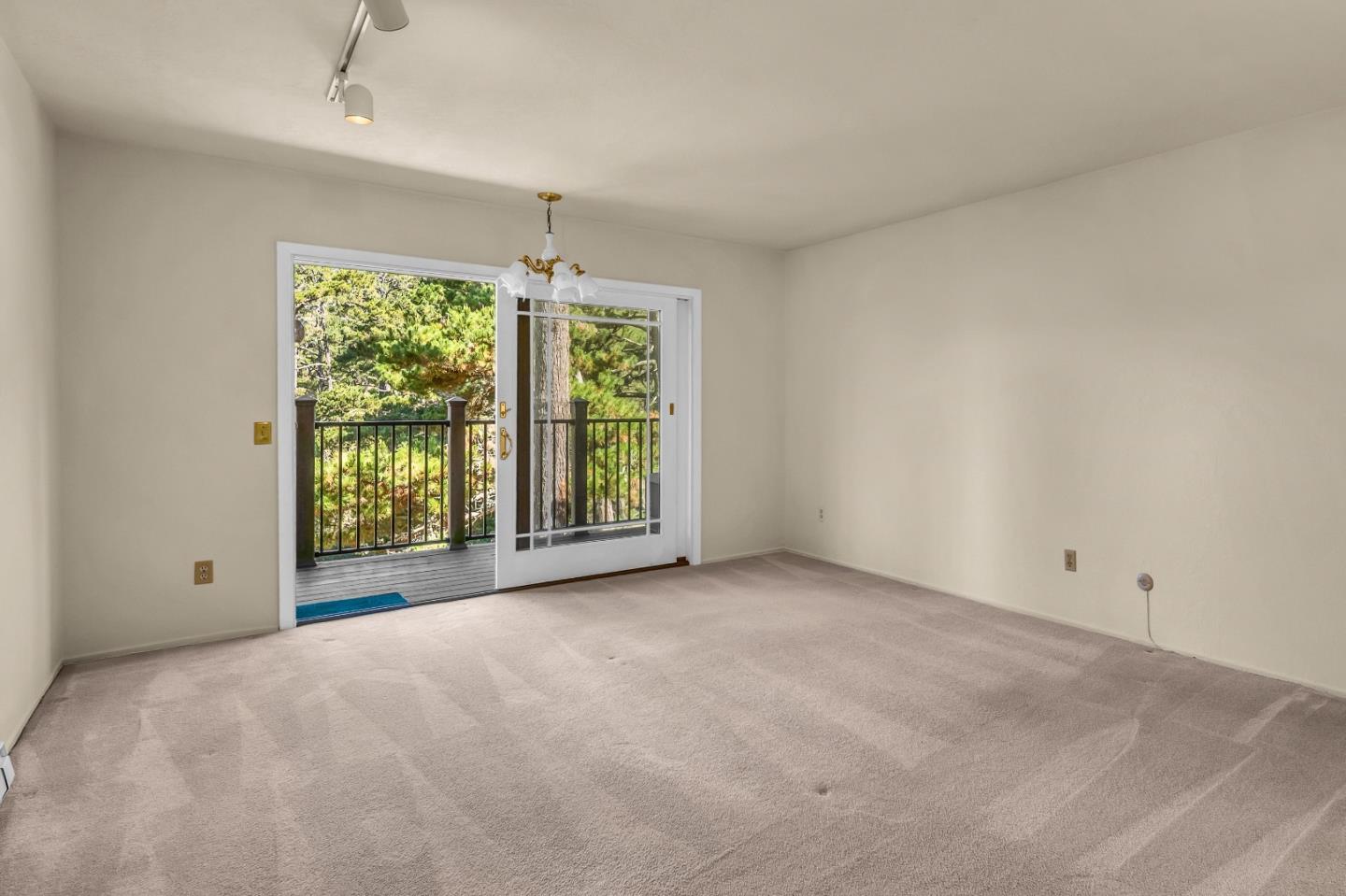 250 Forest Ridge RD 67