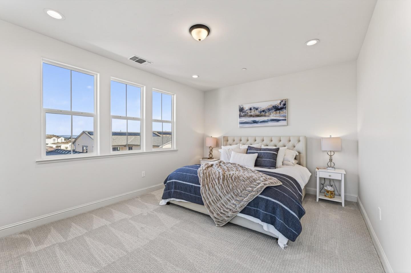 585 Santa Lucia Way