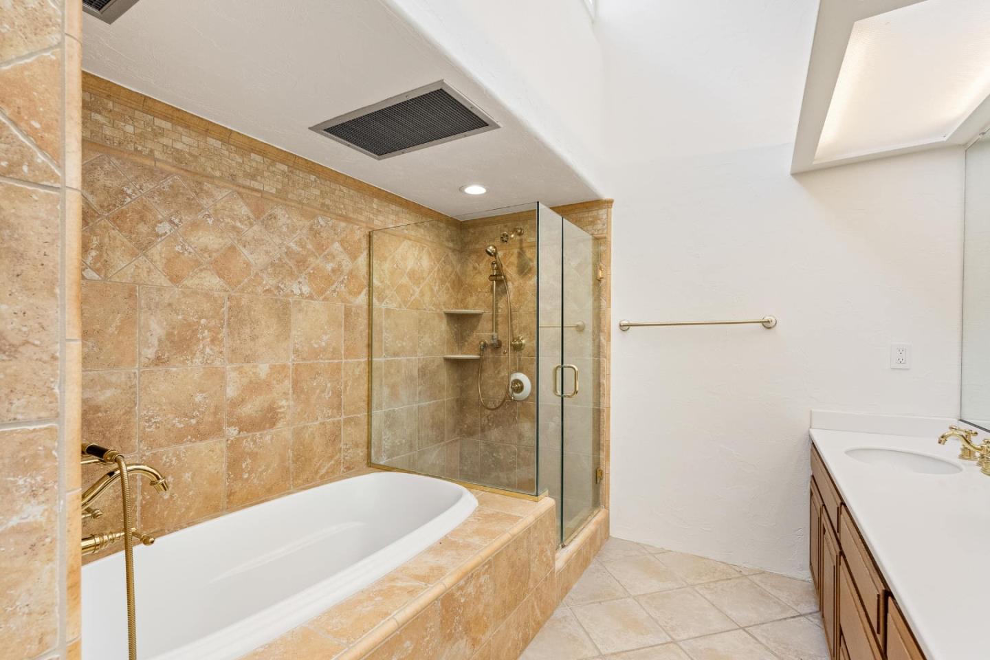 28088 Barn CT