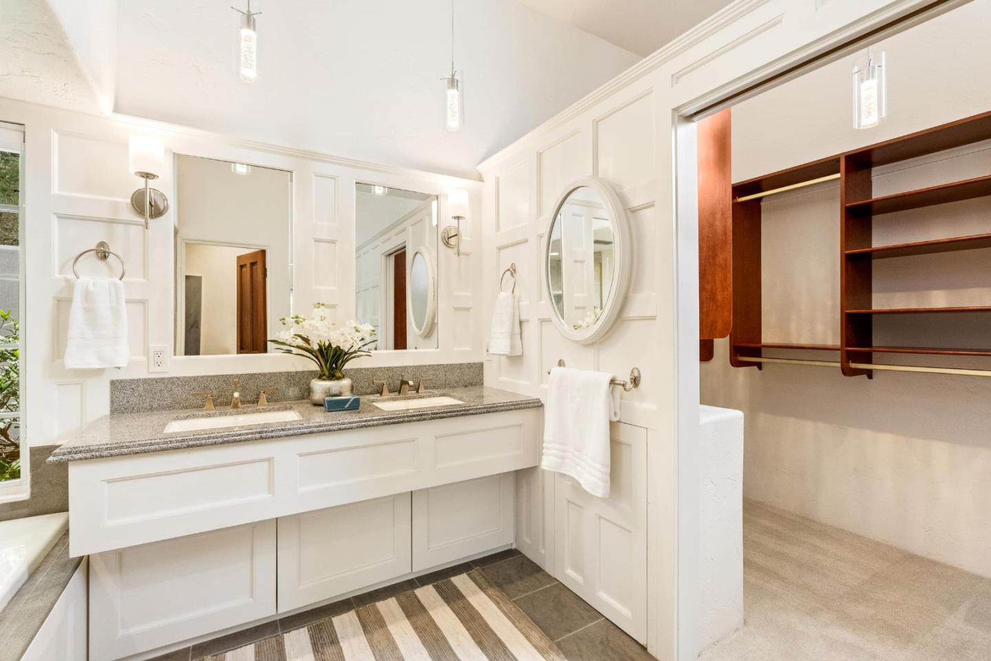 28088 Barn CT