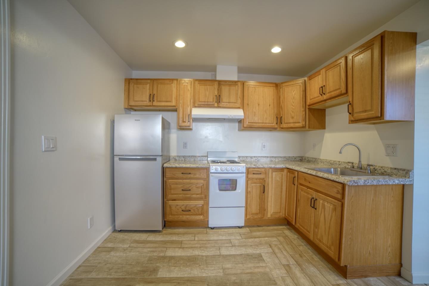 3115 Flower Circle
