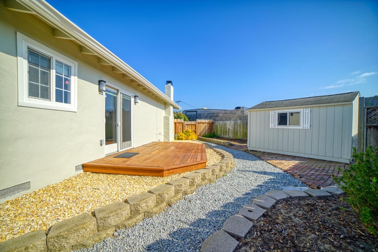 3115 Flower Circle