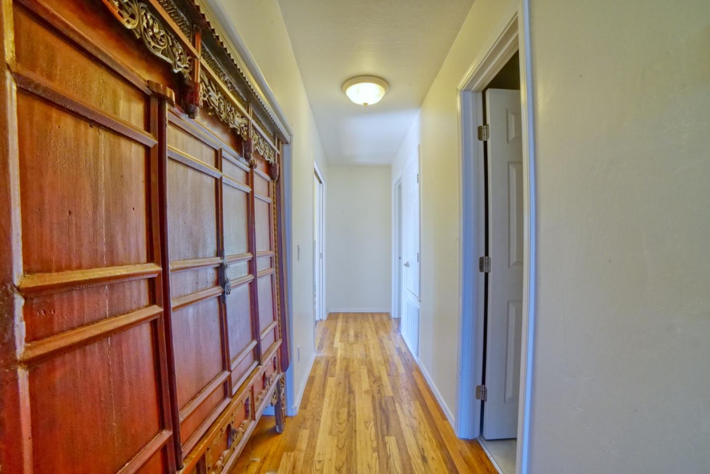 3115 Flower Circle