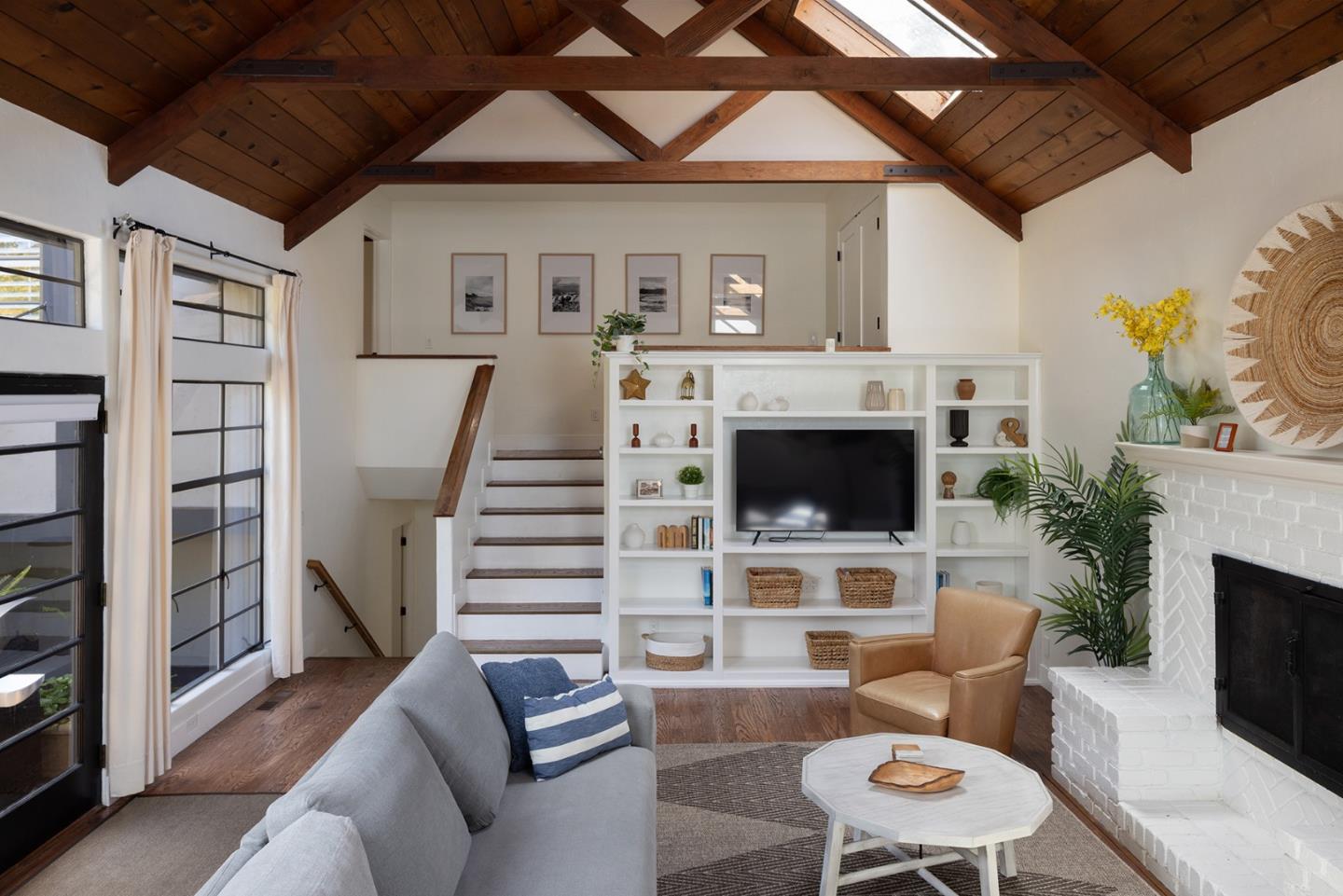 24623 Upper Trail