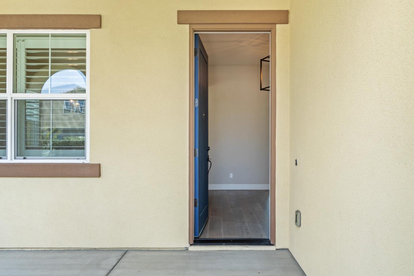 479 Palisade DR