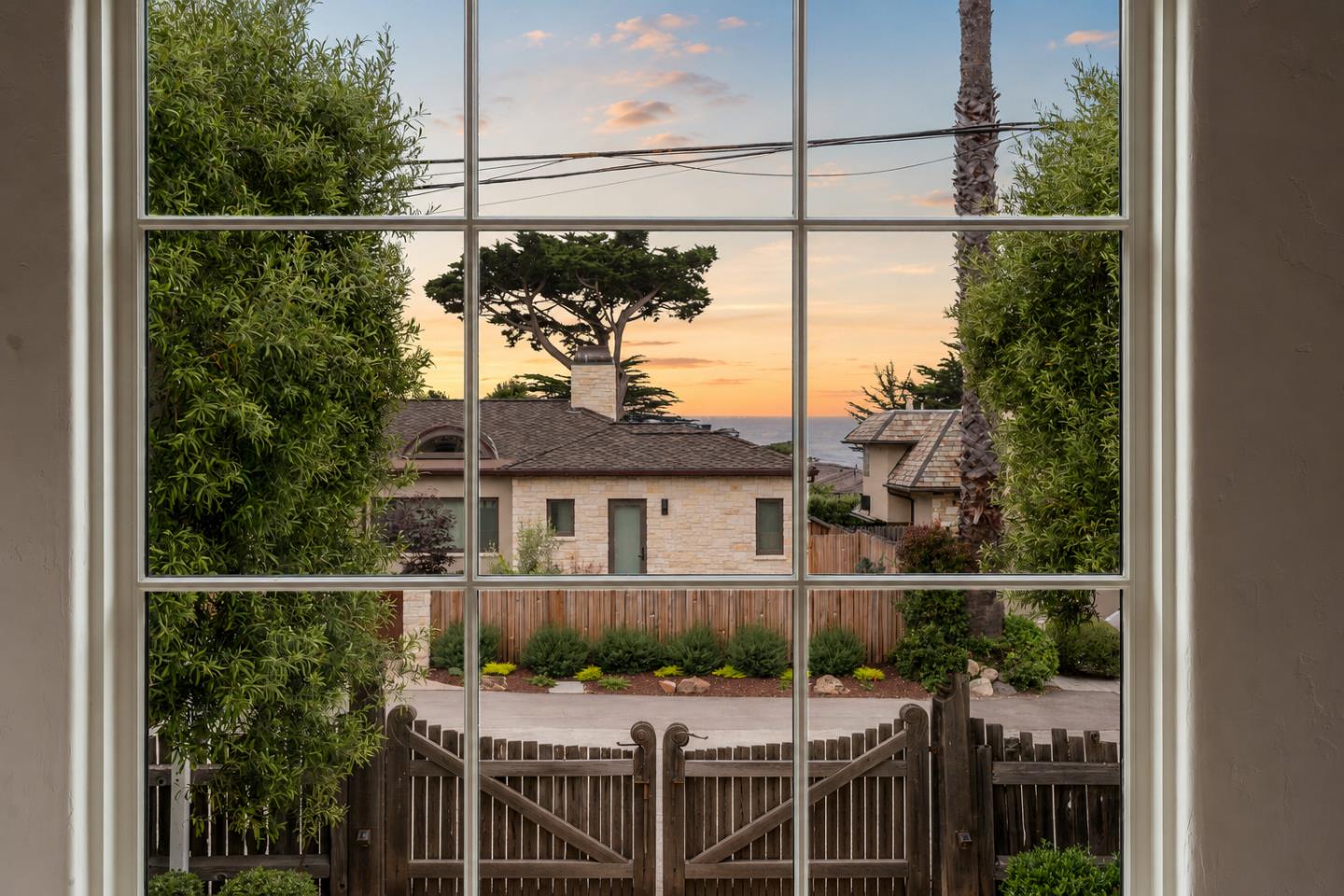 2448 Bay View Avenue